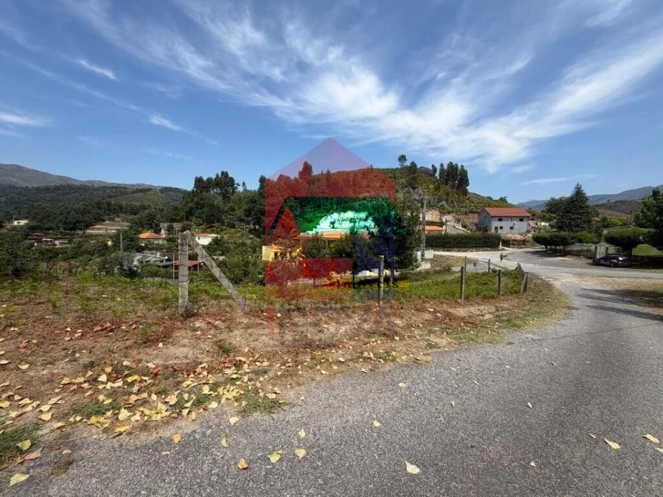 Terreno para Venda em Valdreu Foto 3