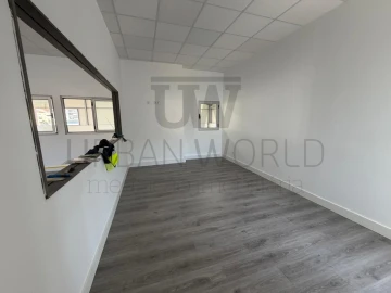 Armazém para Arrendamento em Malveira e São Miguel de Alcainça