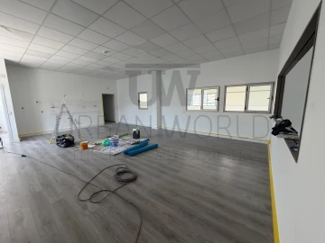 Armazém para Arrendamento em Malveira e São Miguel de Alcainça