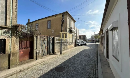 Moradia T4 para Venda em São Mamede de Infesta e Senhora da Hora