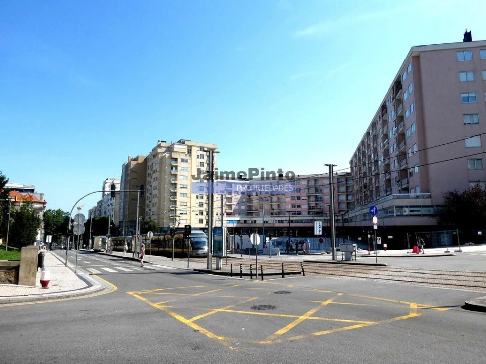 Terreno P/ Prédio para Venda em Mafamude e Vilar do Paraíso Foto 4