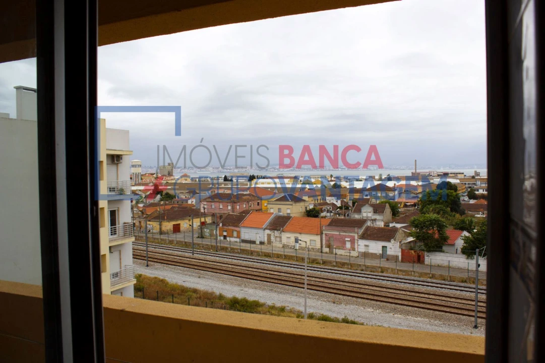 Apartamento T3 para Venda em Alto do Seixalinho, Santo André e Verderena Foto 11