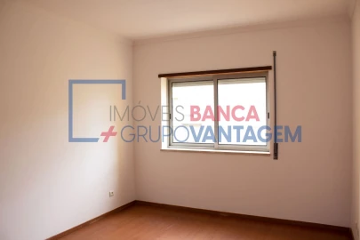 Apartamento T3 para Venda em Alto do Seixalinho, Santo André e Verderena