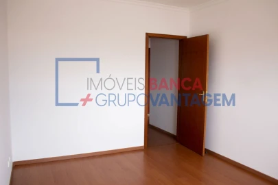 Apartamento T3 para Venda em Alto do Seixalinho, Santo André e Verderena
