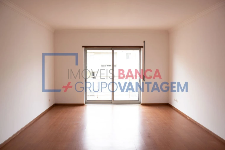 Apartamento T3 para Venda em Alto do Seixalinho, Santo André e Verderena Foto 4