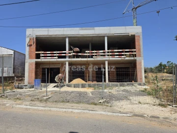 Apartamento T3 para Venda em Marrazes e Barosa
