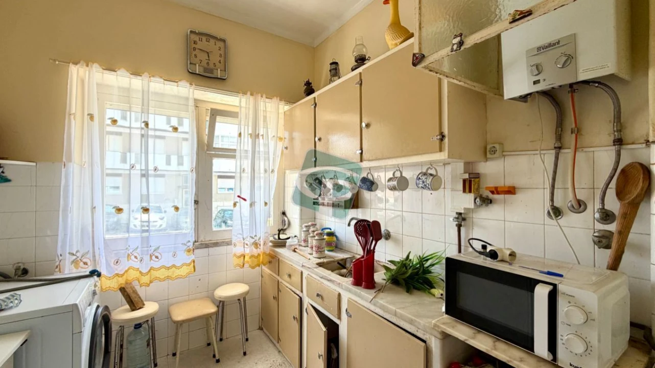 Apartamento T3 para Venda em Massamá e Monte Abraão Foto 3