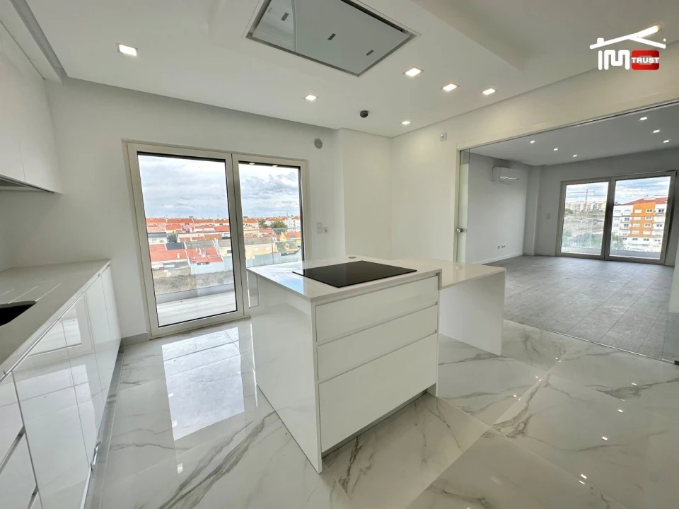 Apartamento T2 para Venda em Montijo e Afonsoeiro Foto 2