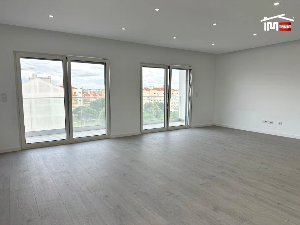 Apartamento T2 para Venda em Montijo e Afonsoeiro Foto 2