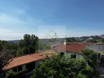 Moradia T3 para Venda em O. Azeméis, Riba-Ul, Ul, Macinhata Seixa, Madail