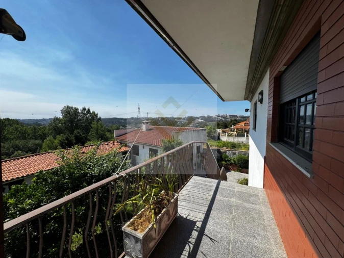 Moradia T3 para Venda em O. Azeméis, Riba-Ul, Ul, Macinhata Seixa, Madail Foto 25