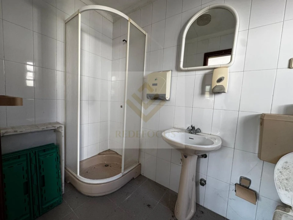 Moradia T3 para Venda em O. Azeméis, Riba-Ul, Ul, Macinhata Seixa, Madail Foto 17