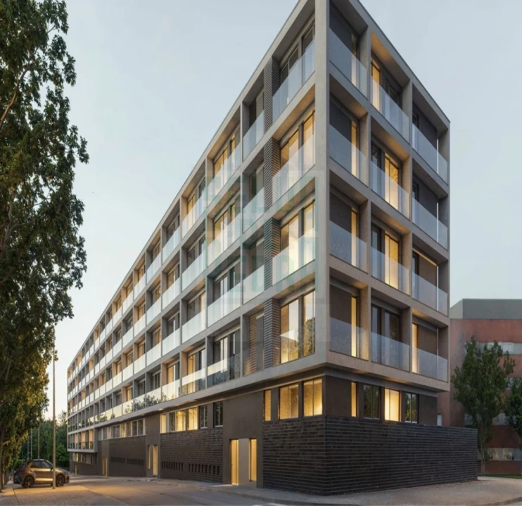 Apartamento T0 para Venda em Pedrouços Foto 1