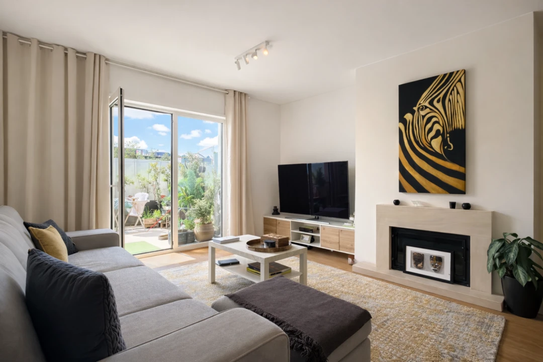 Apartamento T2 para Venda em Vilar de Andorinho Foto 13