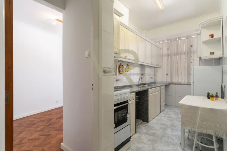 Apartamento T2 para Venda em Águas Livres Foto 16