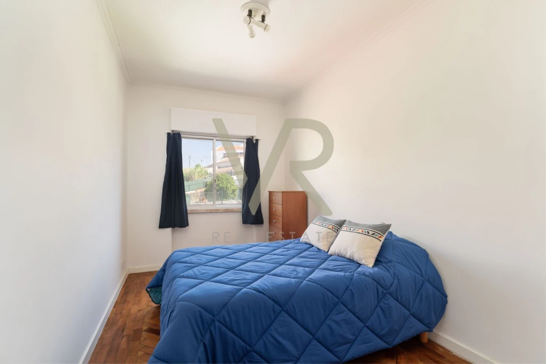 Apartamento T2 para Venda em Águas Livres Foto 2