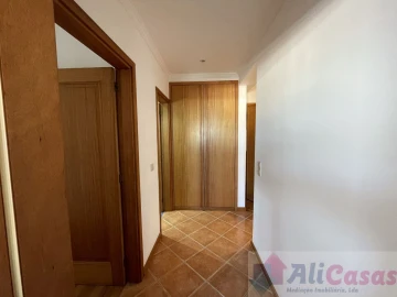 Apartamento T2 para Venda em Santa Maria da Feira, Travanca, Sanfins e Espargo