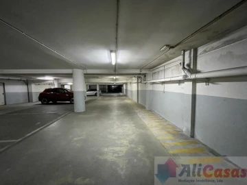 Apartamento T2 para Venda em Santa Maria da Feira, Travanca, Sanfins e Espargo