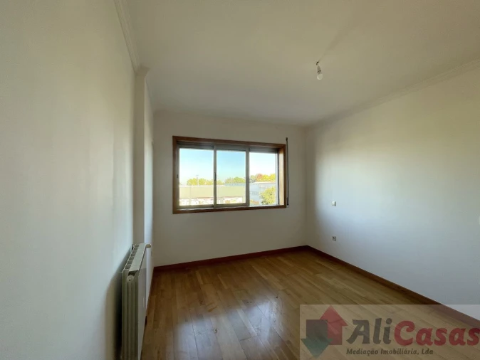 Apartamento T2 para Venda em Santa Maria da Feira, Travanca, Sanfins e Espargo Foto 26