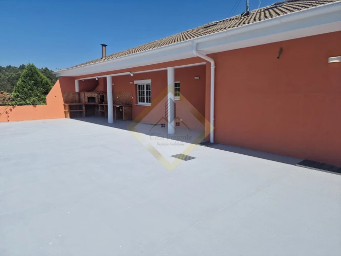 Moradia T3 para Venda em Canedo, Vale e Vila Maior Foto 47