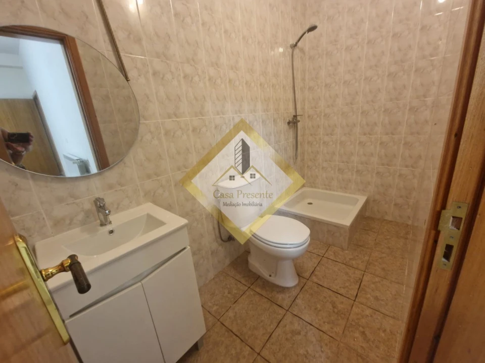 Moradia T3 para Venda em Canedo, Vale e Vila Maior Foto 33