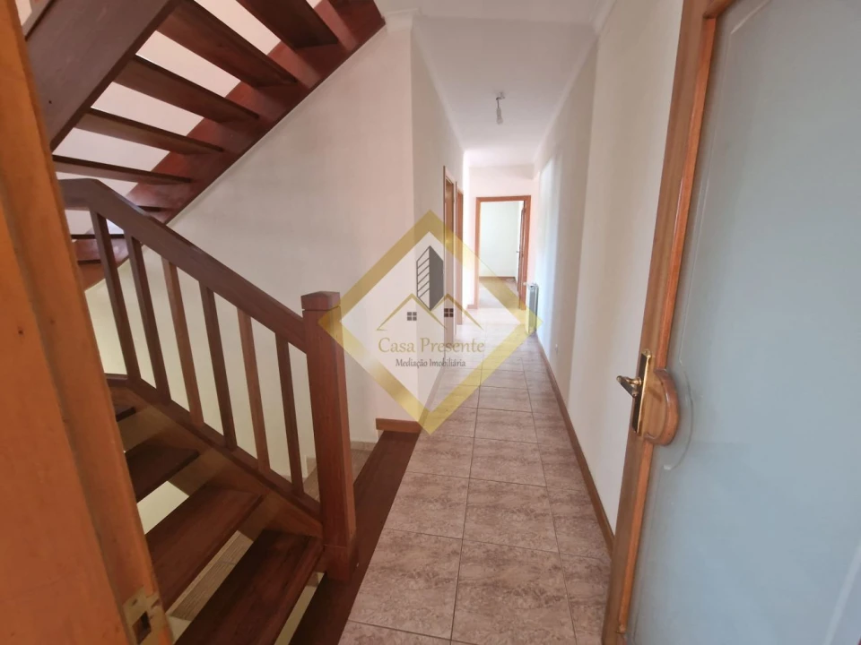 Moradia T3 para Venda em Canedo, Vale e Vila Maior Foto 32