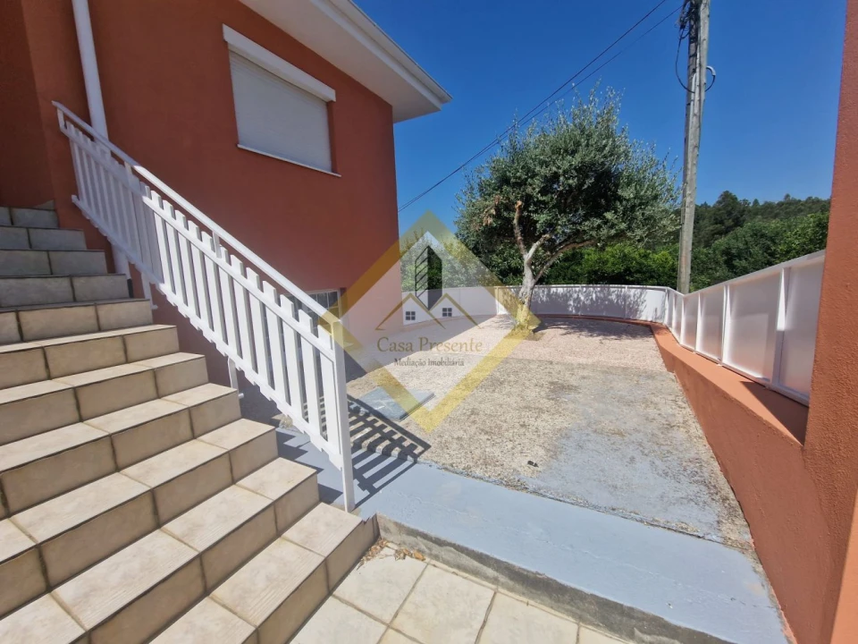 Moradia T3 para Venda em Canedo, Vale e Vila Maior Foto 43