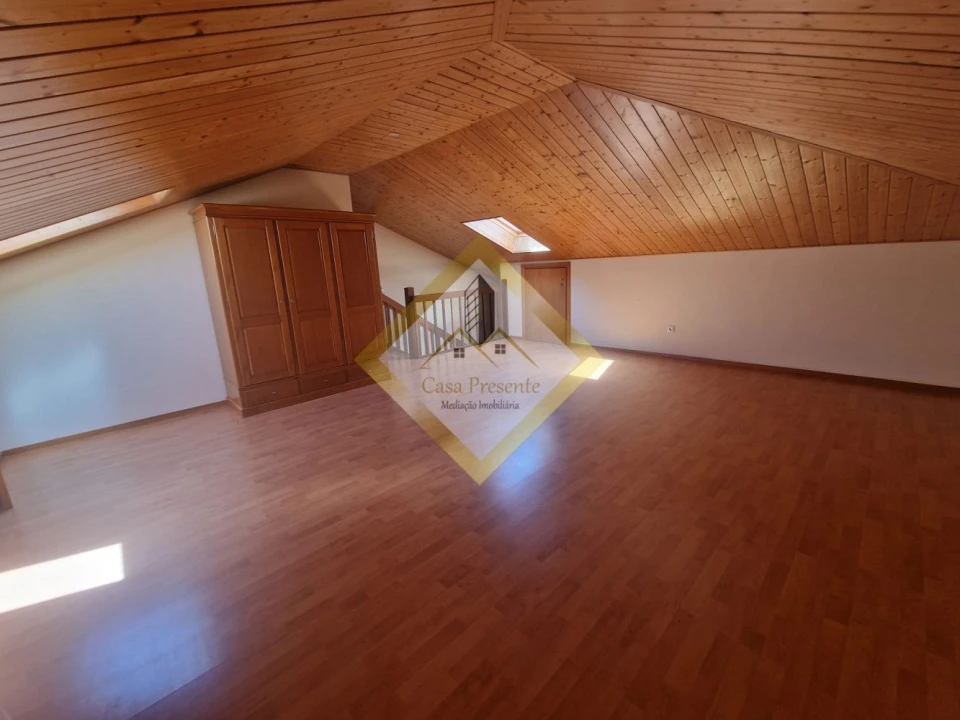 Moradia T3 para Venda em Canedo, Vale e Vila Maior Foto 25
