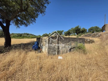 Terreno para Venda em Escalos de Cima e Lousa