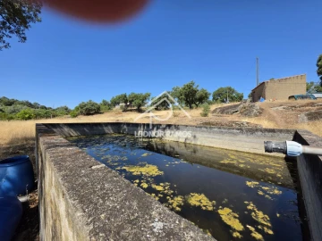 Terreno para Venda em Escalos de Cima e Lousa