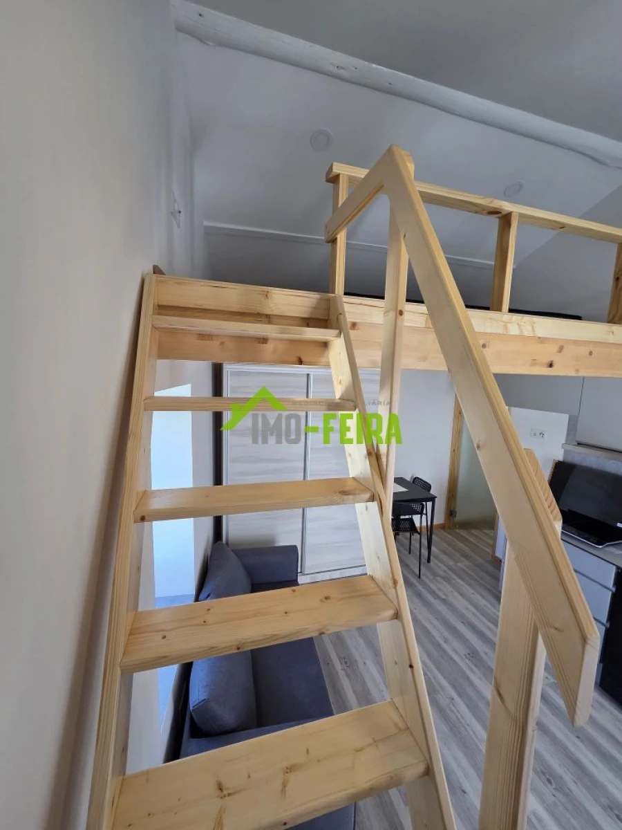 Apartamento T5 para Venda em Sanguedo Foto 8