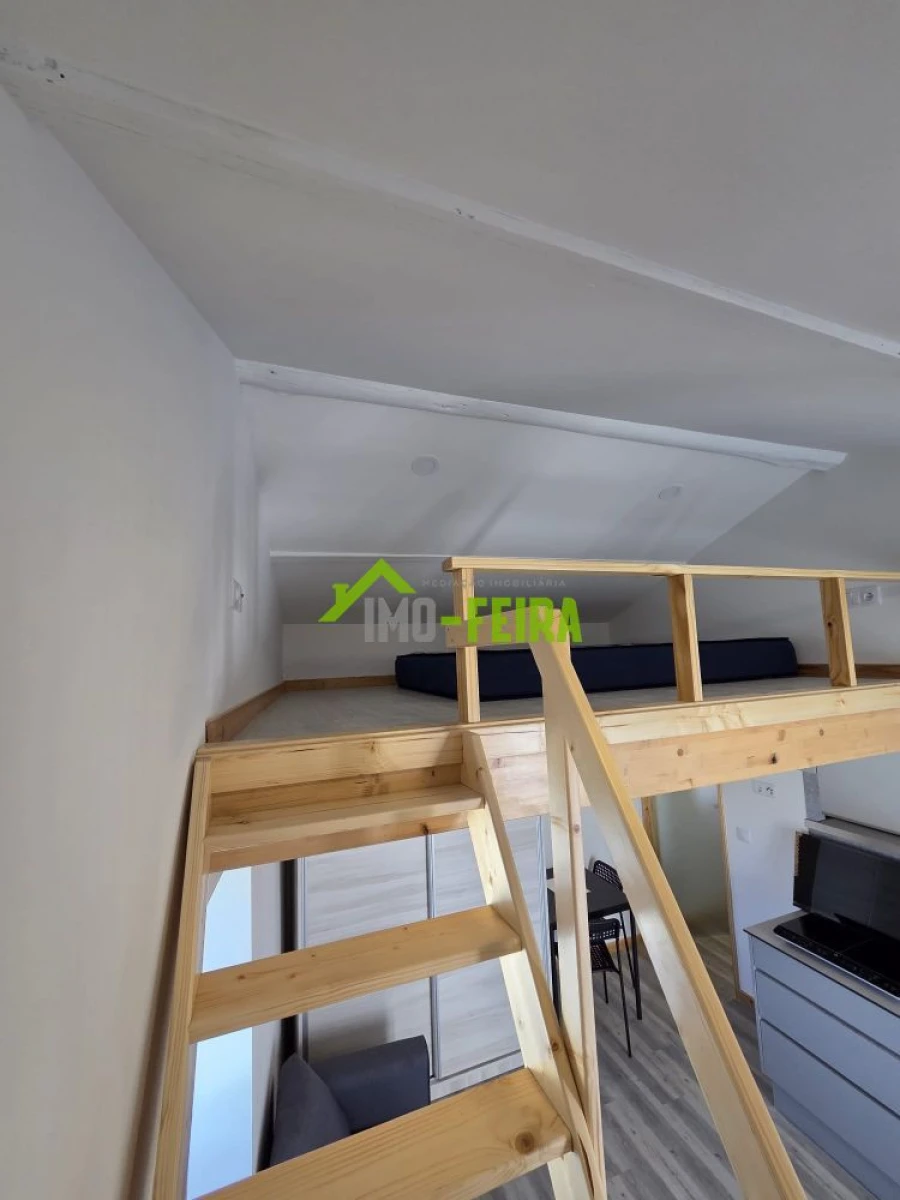 Apartamento T5 para Venda em Sanguedo Foto 18
