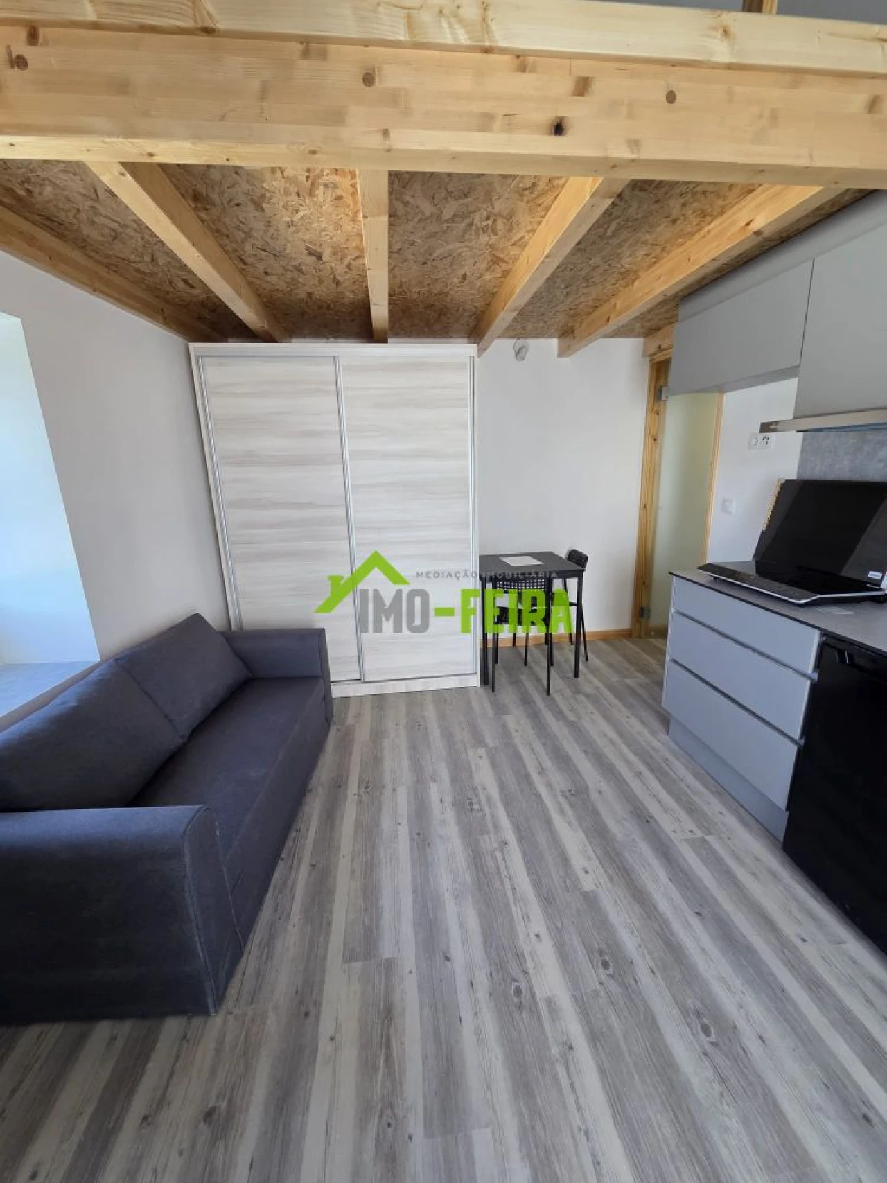 Apartamento T5 para Venda em Sanguedo Foto 12