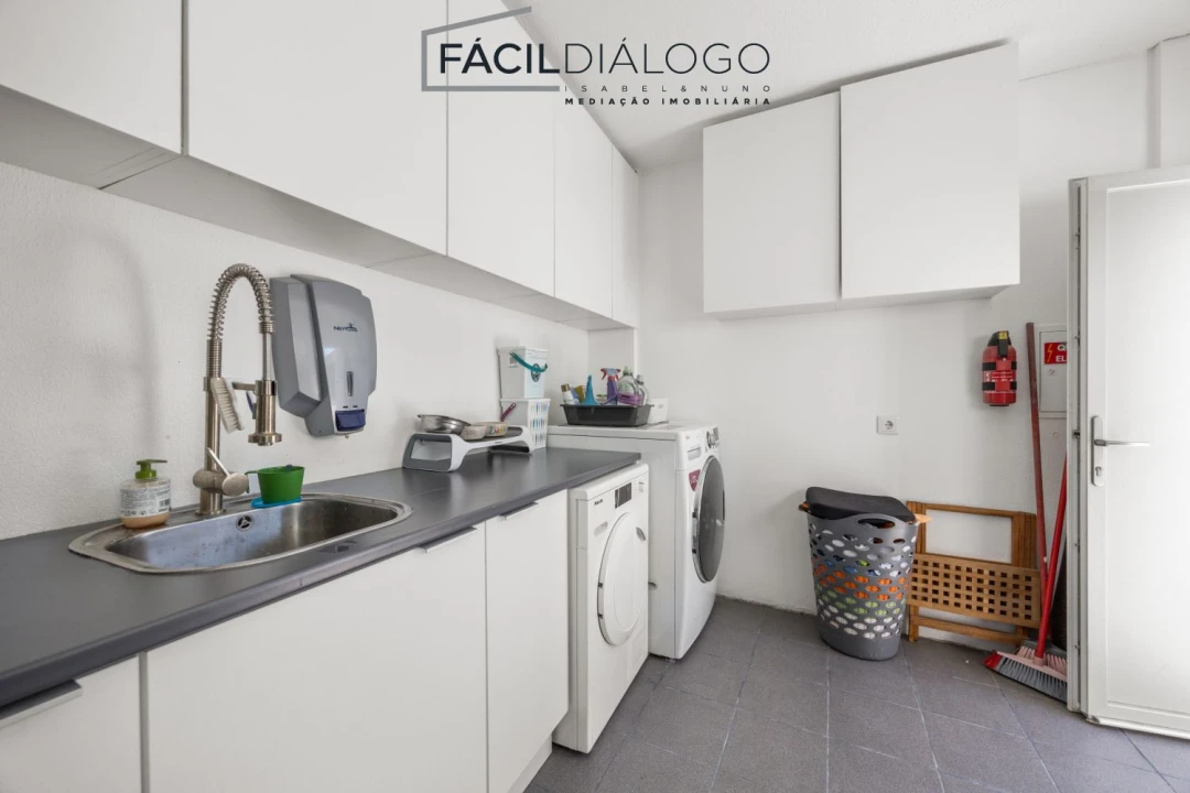 Moradia T4 para Venda em Azeitão (São Lourenço e São Simão) Foto 23