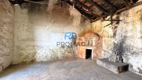 Moradia T3 para Venda em Souselo