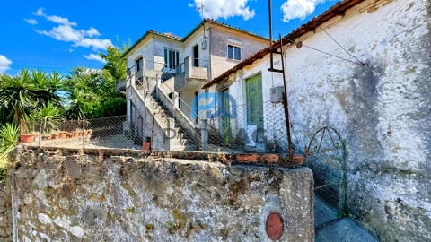 Moradia T3 para Venda em Souselo