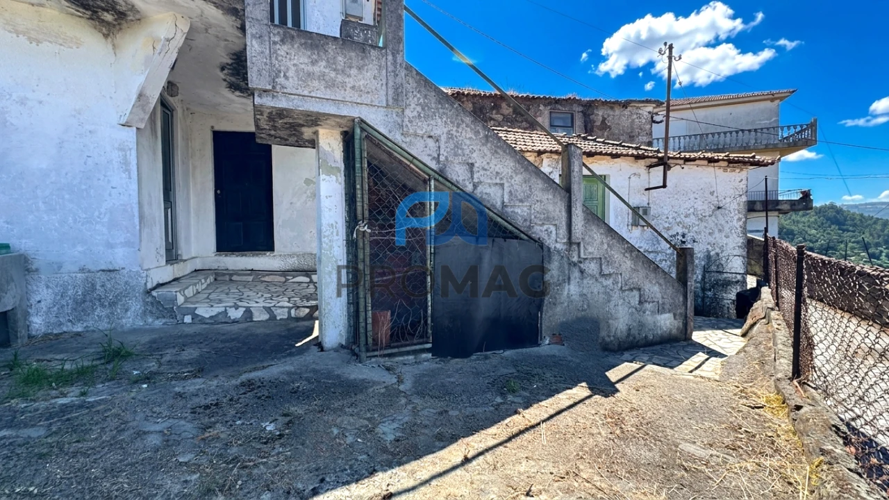 Moradia T3 para Venda em Souselo Foto 9
