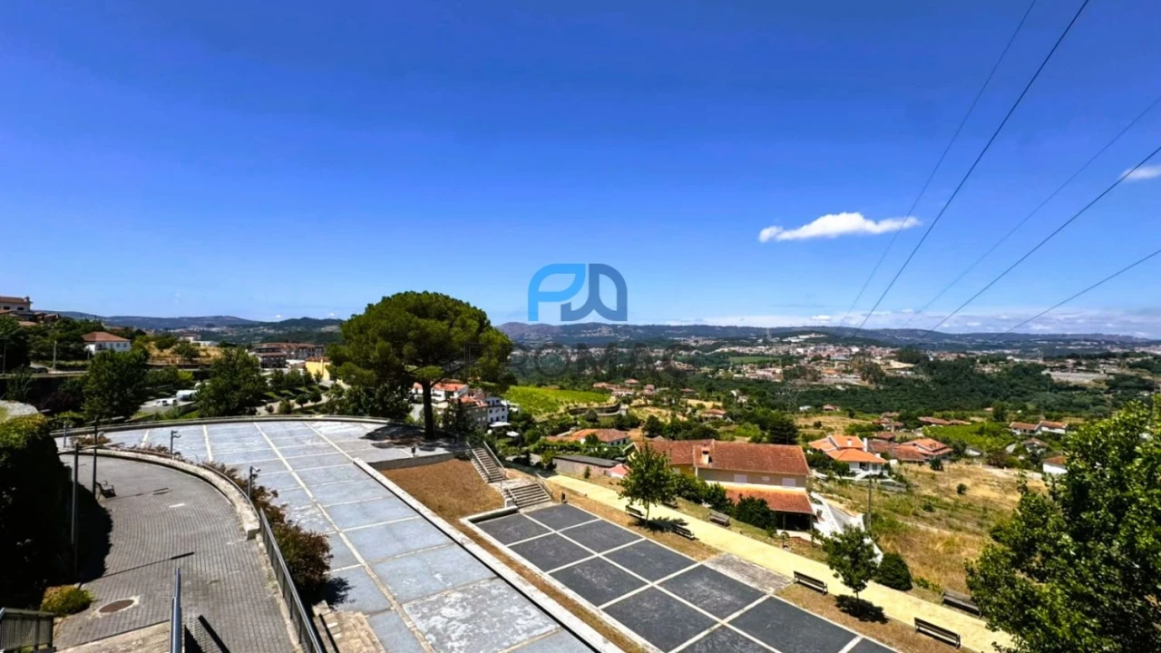 Moradia T3 para Venda em Souselo Foto 41