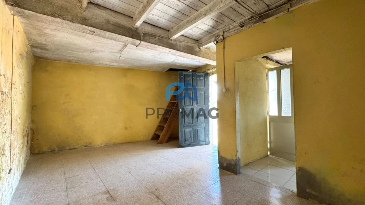 Moradia T3 para Venda em Souselo Foto 16