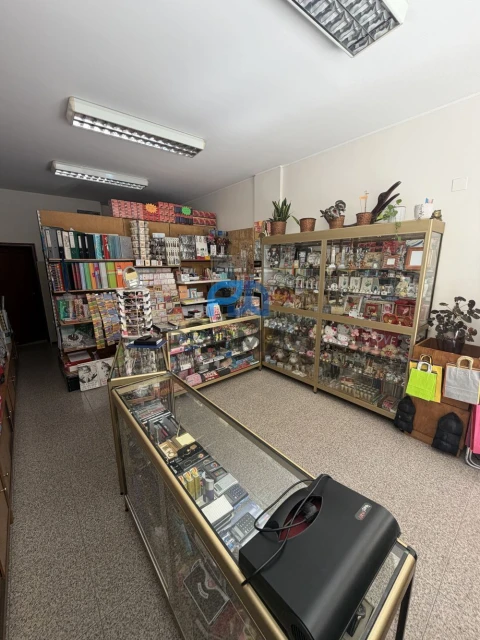 Loja para Venda em Custóias, Leça do Balio e Guifões