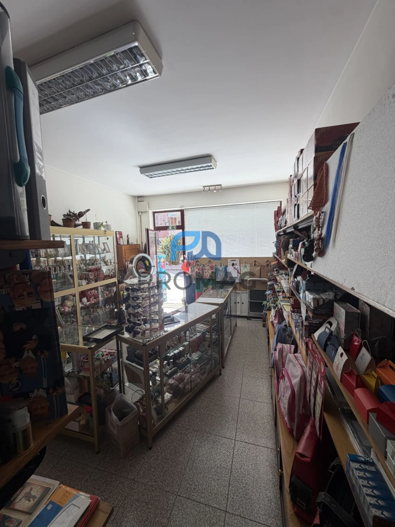 Loja para Venda em Custóias, Leça do Balio e Guifões Foto 12