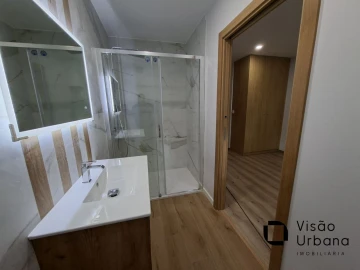 Apartamento T2 para Venda em Cavernães