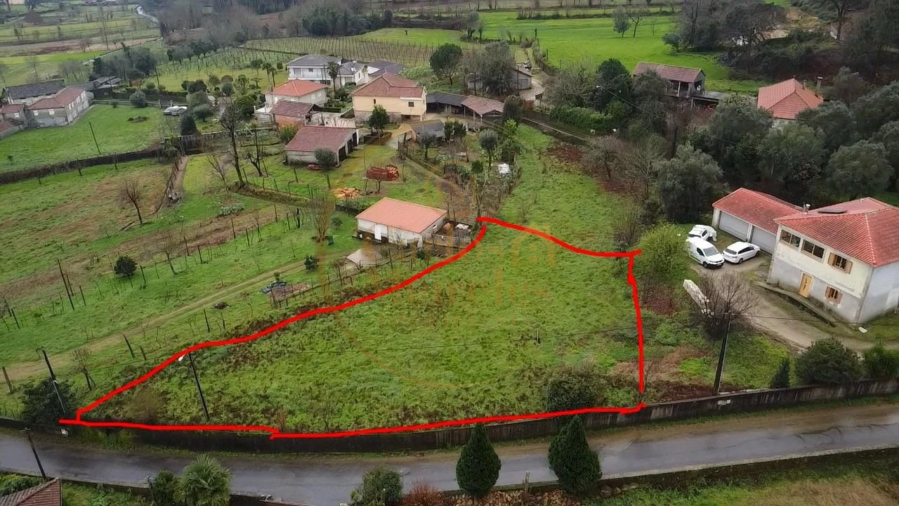 Terreno para Venda em Escariz (São Mamede) e Escariz (São Martinho) Foto 2