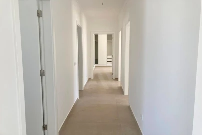 Moradia T3 para Venda em Nossa Senhora do Pópulo, Coto e São Gregório