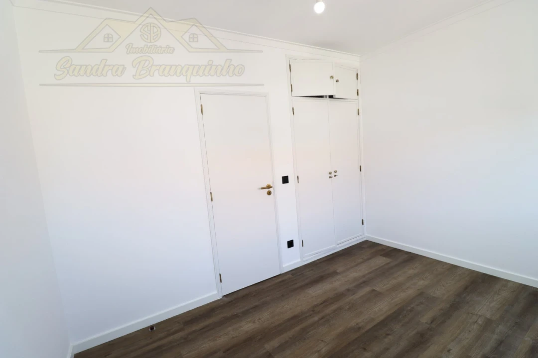 Apartamento T2 para Venda em Silveira Foto 21