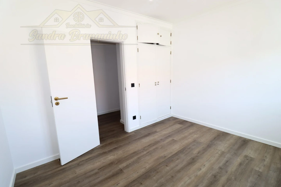 Apartamento T2 para Venda em Silveira Foto 22