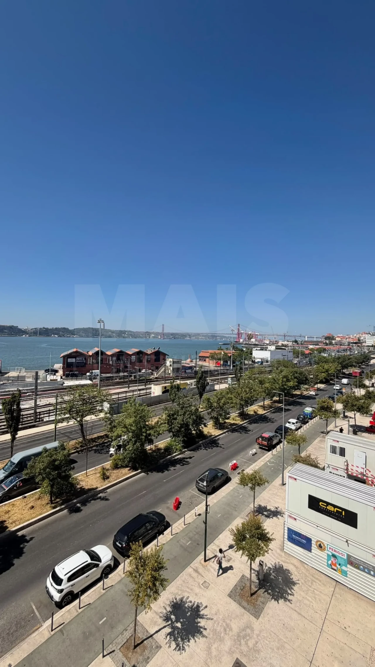 Apartamento T1 para Arrendamento em Misericórdia Foto 5