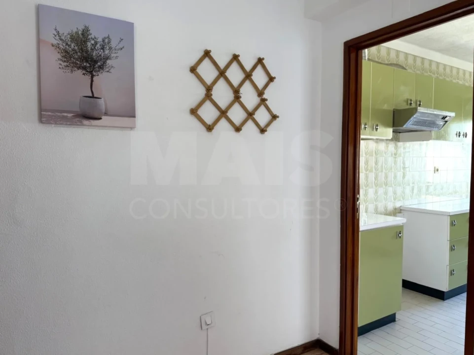 Apartamento T3 para Venda em Bombarral e Vale Covo Foto 3