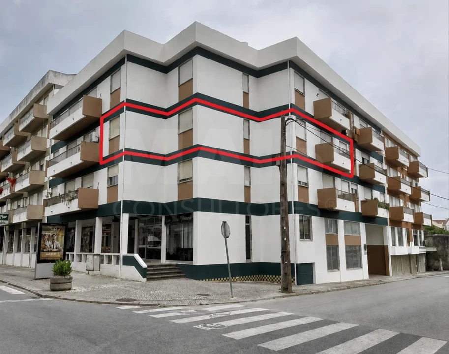 Apartamento T3 para Venda em Bombarral e Vale Covo Foto 1