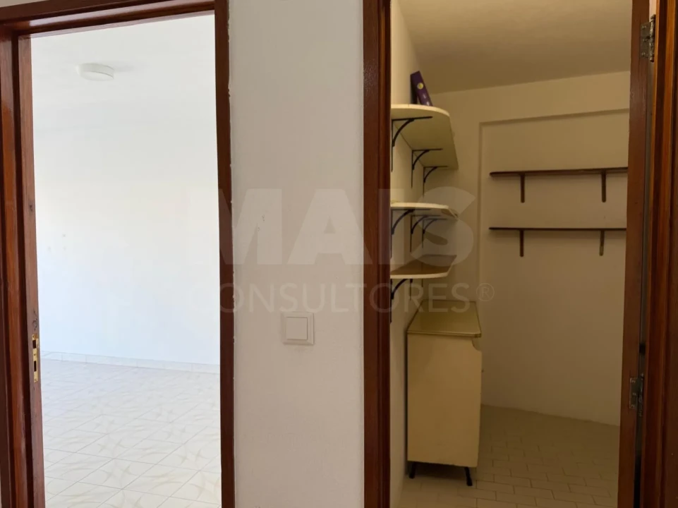 Apartamento T3 para Venda em Bombarral e Vale Covo Foto 4